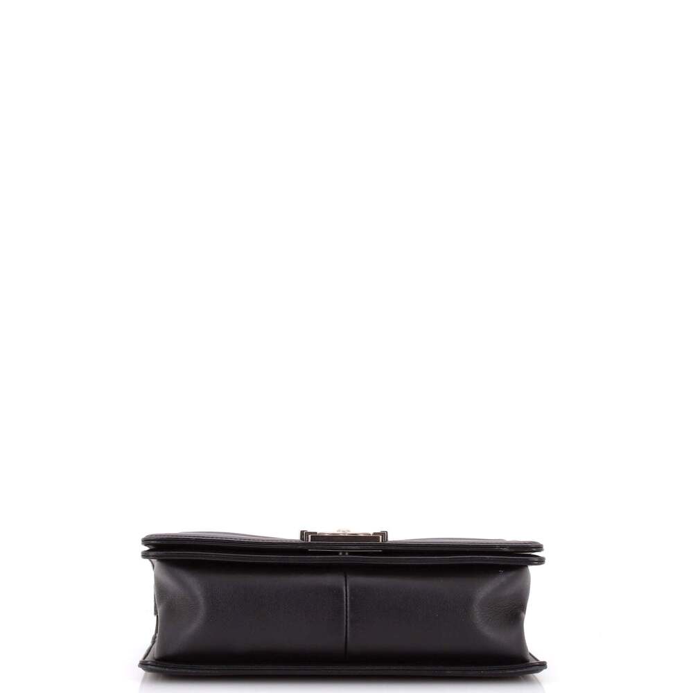 Chanel Boy Flap Bag Quilted Lambskin #233855C44B - Picture 4 of 8